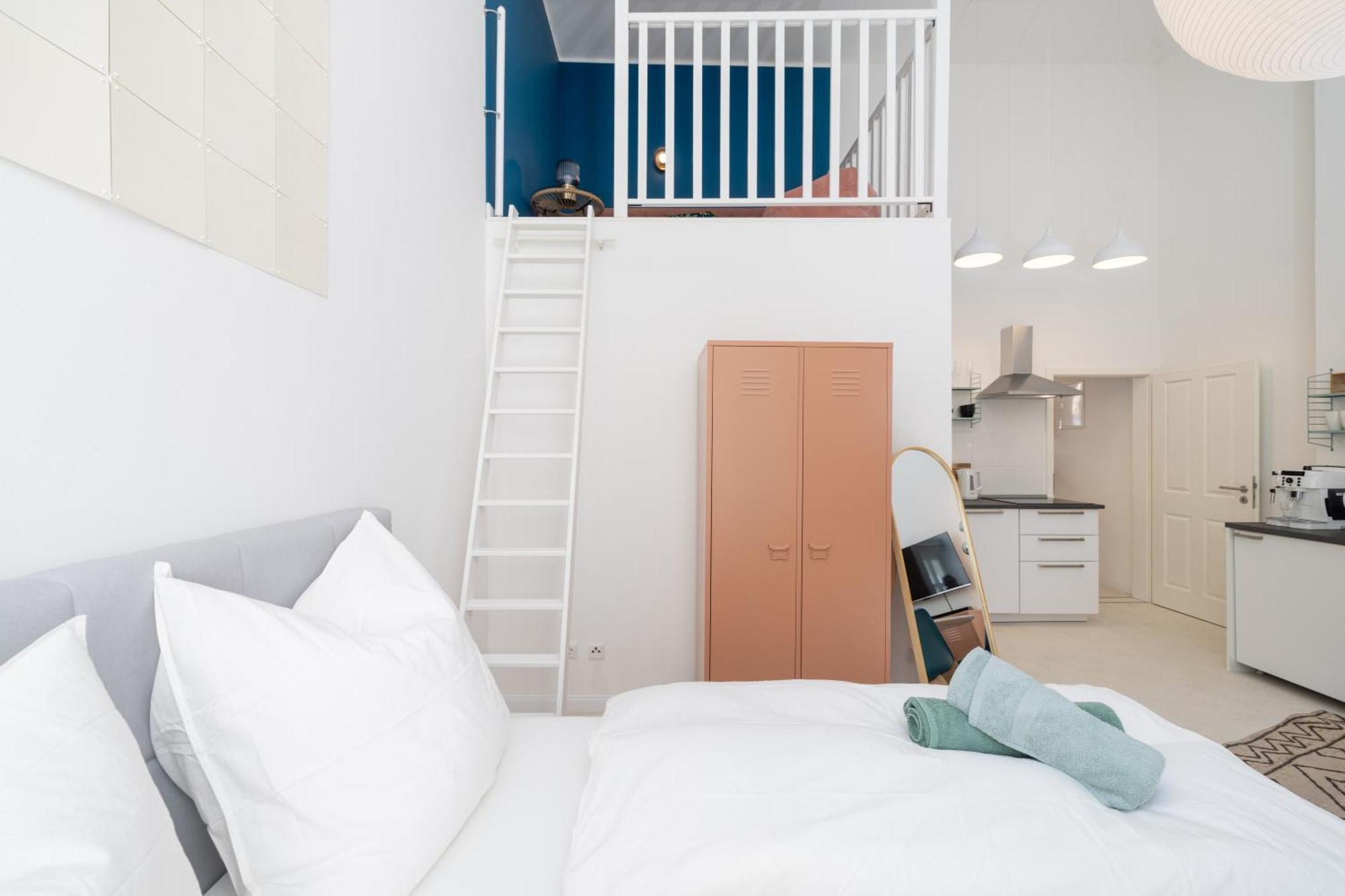 Great 2-Room Loft With 2 Bathrooms And 2 Kitchen Berlín Exterior foto